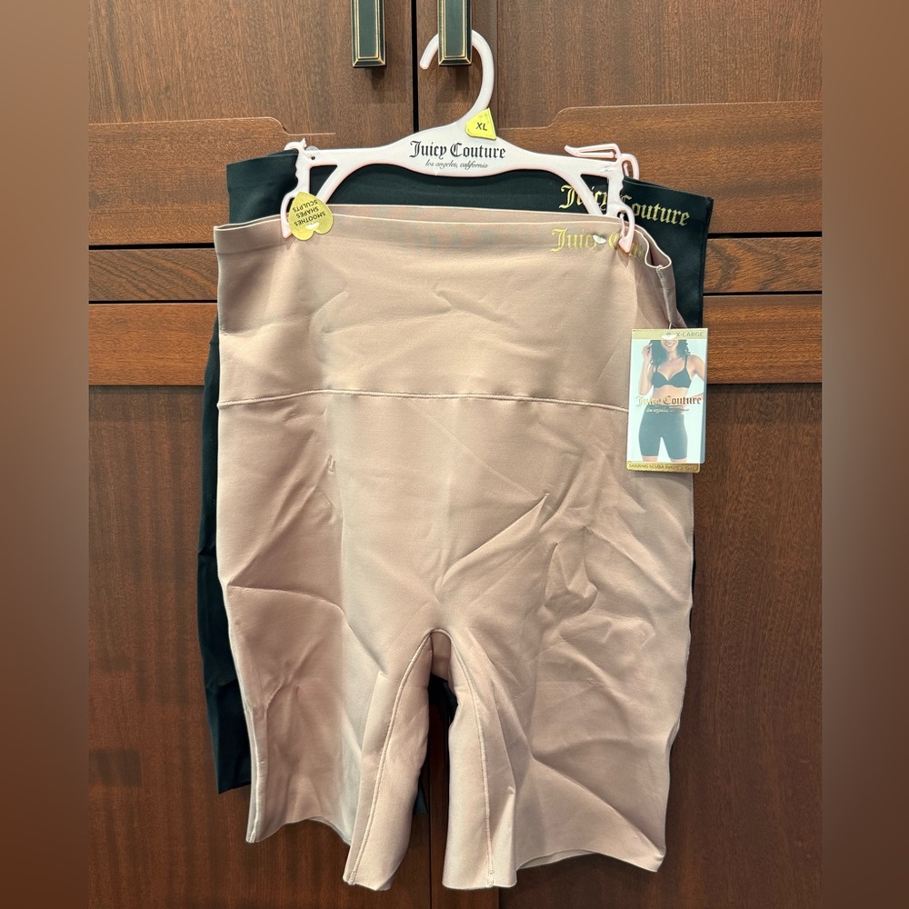 Juicy Couture NWT Size XL 2Pk Beige & Black Shapewear Shorts Panties (I029)